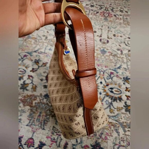 Dooney Bourke Women's Brown Signature Canvas Bucket Purse - Picture 6 of 8